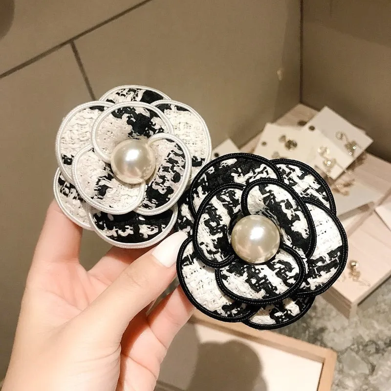 Exquisite Pearl Camellia Brooches Pins For Women