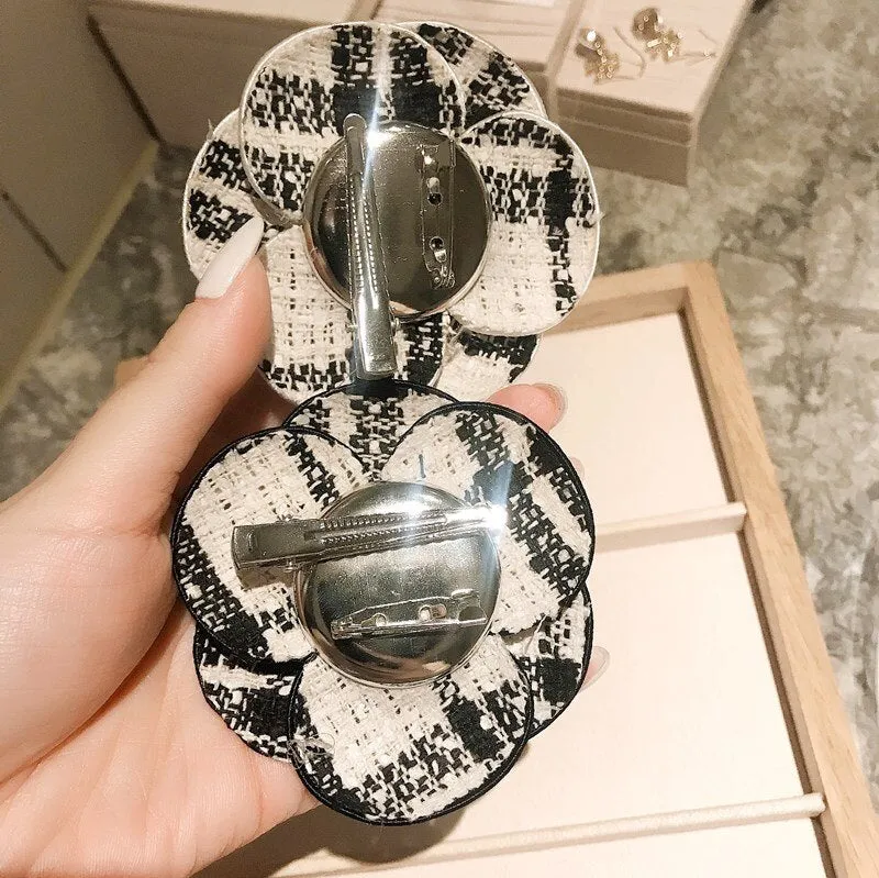 Exquisite Pearl Camellia Brooches Pins For Women