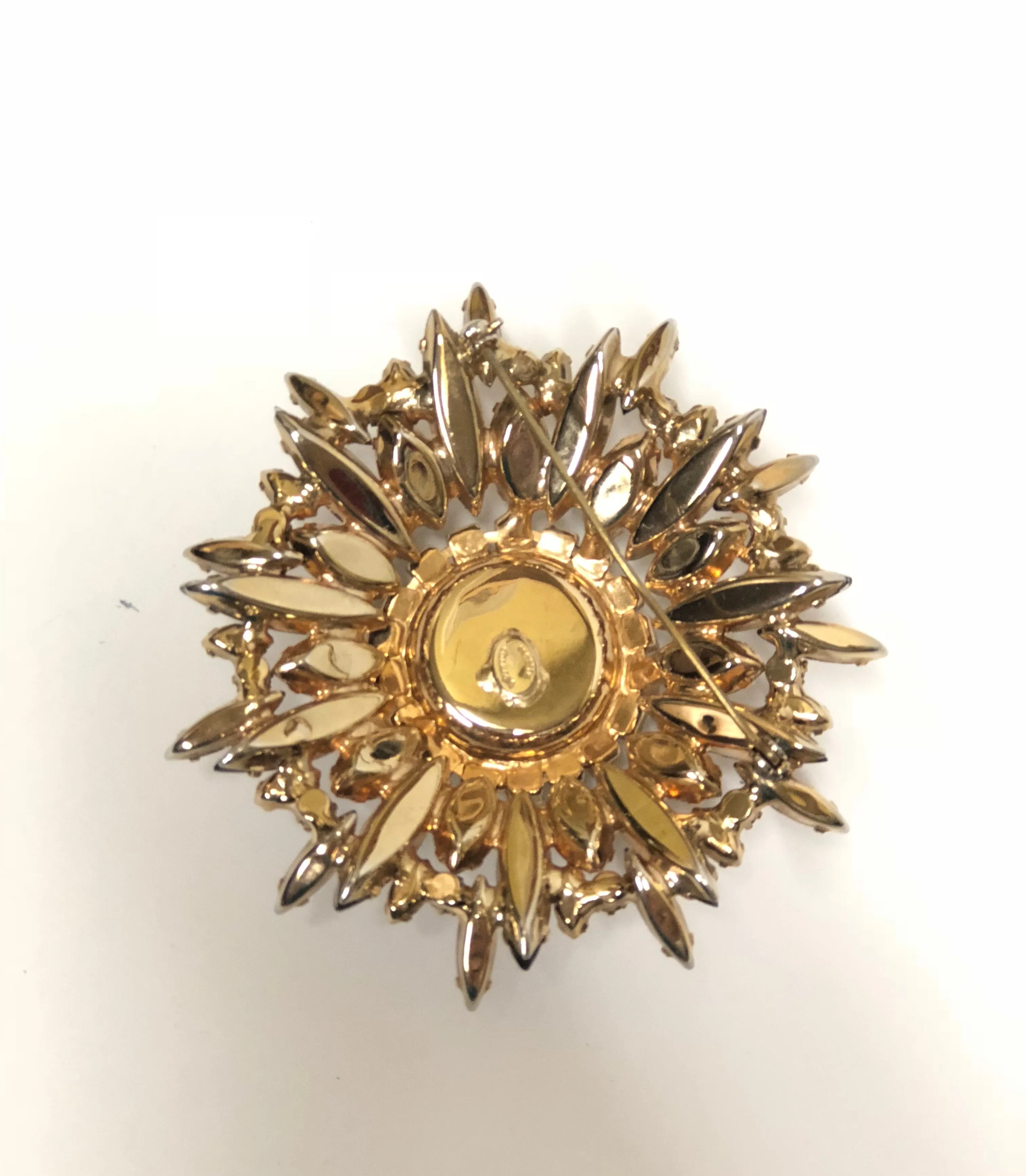 HATTIE CARNEGIE CRYSTAL STARBURST BROOCH