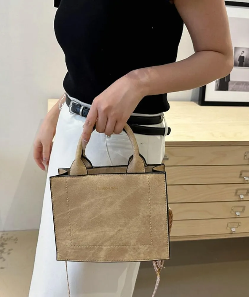 Retro Shoulder Bag for Women Vegan Leather Crossbody Purse Small Square Totes Guitar Strap Handbag Satchel