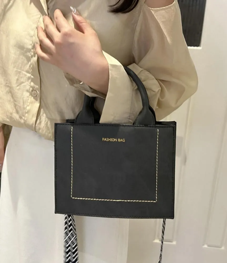 Retro Shoulder Bag for Women Vegan Leather Crossbody Purse Small Square Totes Guitar Strap Handbag Satchel