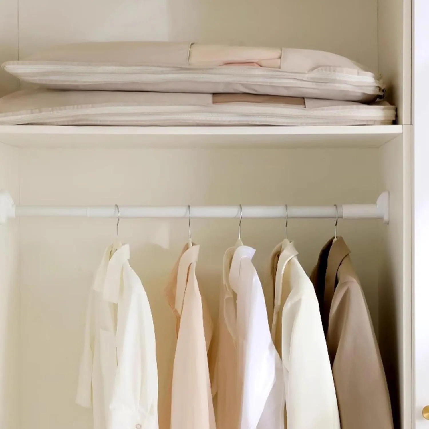 Space Saving Garment Bags For Hanging Clothes With Self Compression Zipper, Closet Organizers For Home Textile Organizing, Dust Cover Clothes Bags For Down Coat (B-M)