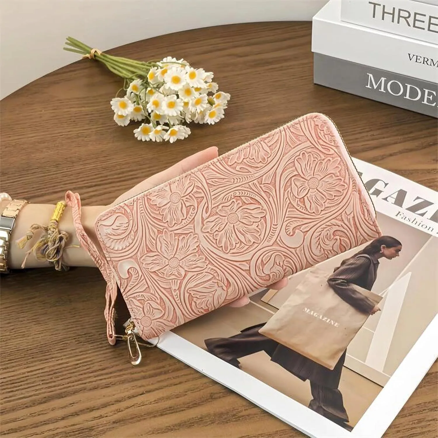 Womens Wallet Wristlet RFID Blocking Floral Vegan Leather Purse Long Zip Around Clutch Large Capacity Card Holder